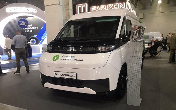 
            В Россию приехал футуристичный Farizon Supervan. Он вмещает 13 &laquo;кубов&raquo;
        