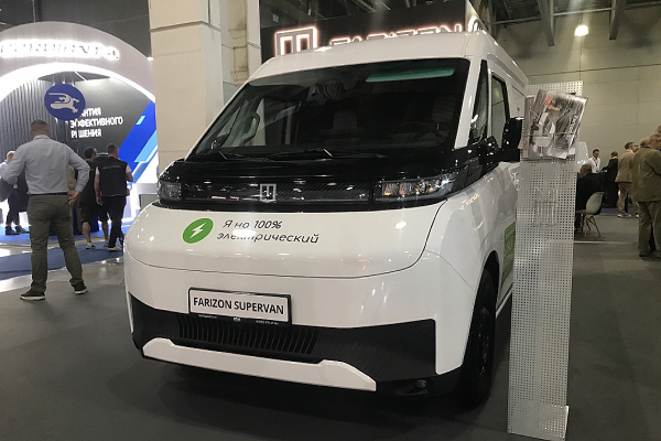 
            Новые Mercedes, Fiat и Renault. Все премьеры выставки &laquo;ИнтерАвтоМеханика&raquo;
        