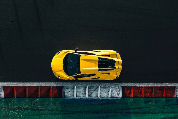Lamborghini изменила курс. Что будет с V12 и при чем тут электрокары
Lamborghini изменила курс. Что будет с V12 и при чем тут электрокары