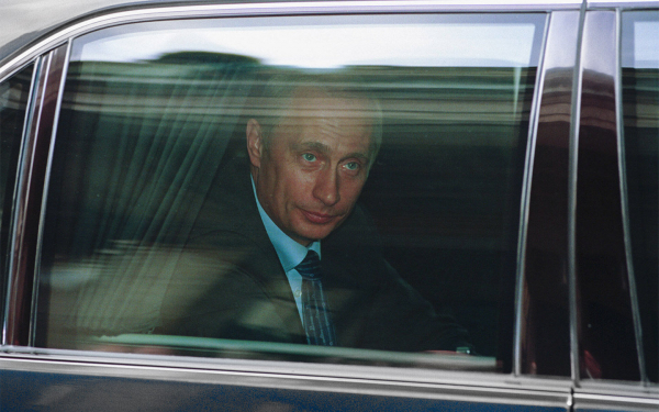 
            Пикап против гольфкара: на каких машинах ездил Путин в ходе визитов в США
        