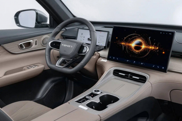
            Tenet вместо VW. Мы испытали новый кроссовер Т8 калужской сборки
        