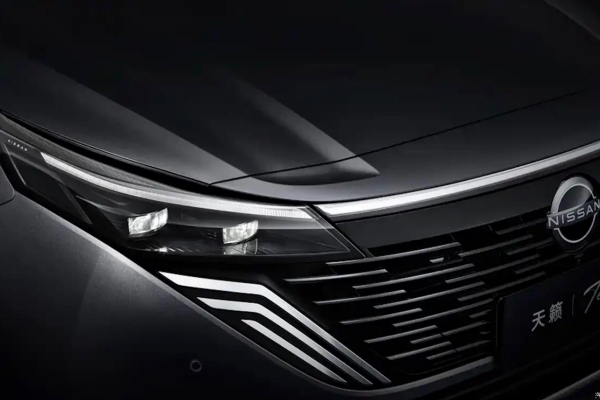 
            Вот каким будет новый Nissan Teana. Мы все выяснили
        