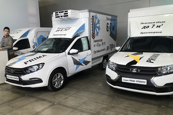 
            Новые Mercedes, Fiat и Renault. Все премьеры выставки &laquo;ИнтерАвтоМеханика&raquo;
        