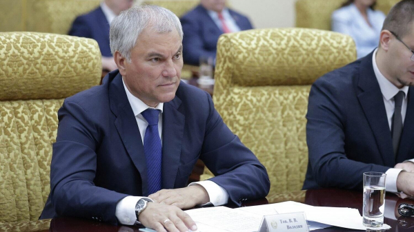 Володин призвал защитить память о погибших защитниках страны
