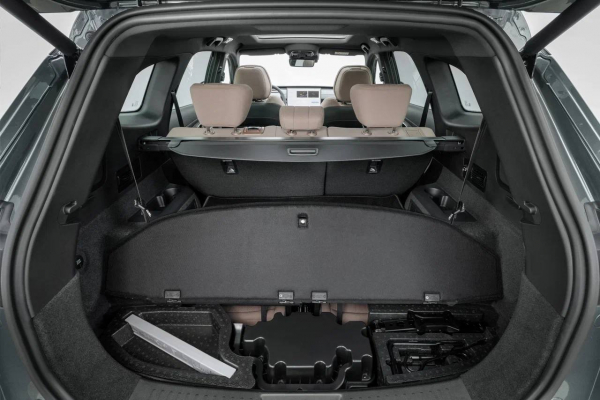 
            Tenet вместо VW. Мы испытали новый кроссовер Т8 калужской сборки
        