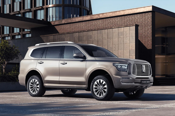 
            От Jetour T1 до Toyota Land Cruiser 300. Что купить в России в сентябре
        