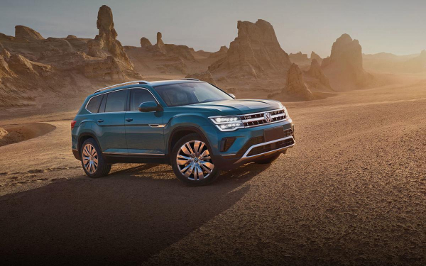 
            В России начали продавать новый Volkswagen Teramont. Названы цены
        