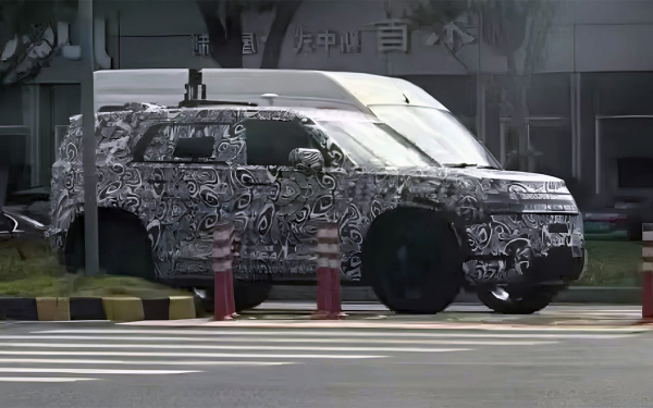 Land Rover вывел на тесты новый Freelander. Первые фото и подробности
Land Rover вывел на тесты новый Freelander. Первые фото и подробности