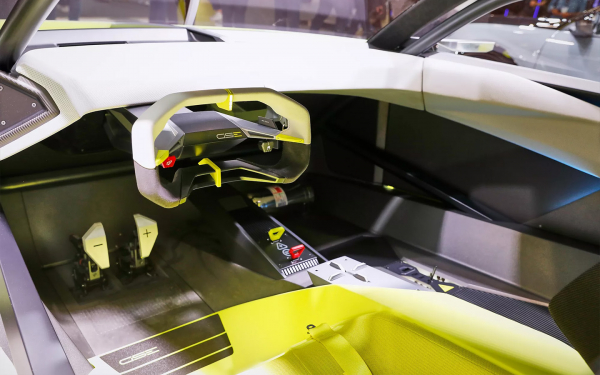 
            Что нового показали Skoda, Hyundai и Mercedes на IAA Mobility 2025
        