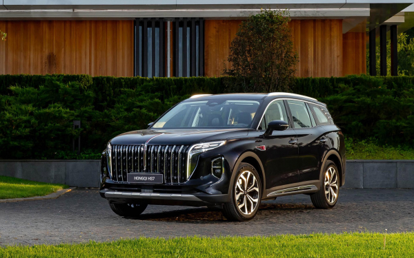 
            Hongqi HS7 2025: первые впечатления от большого кроссовера из Китая
        