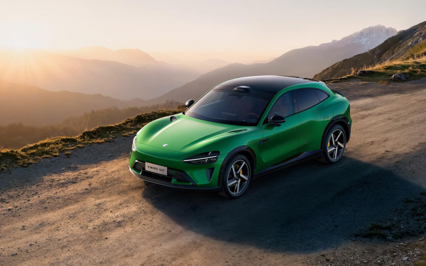
            ДТП в небе, новые штрафы и &laquo;утиль&raquo;. Важное из телеграм-ленты Autonews
        