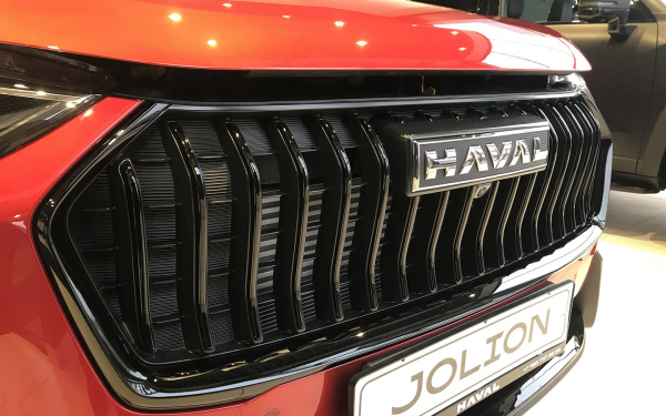 
            Карты &laquo;Мир&raquo;, скидки и подарки за страховку. Как мы покупали Haval Jolion
        