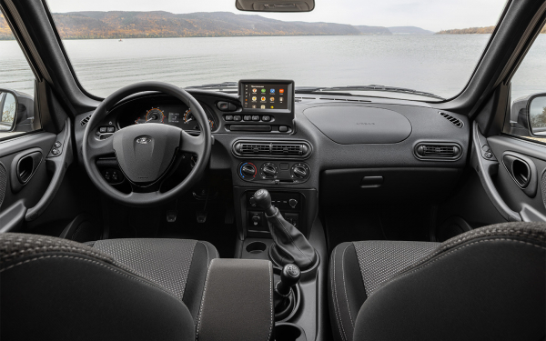 
            Эволюция против деградации. Мы испытали Lada Niva Travel с новым мотором
        