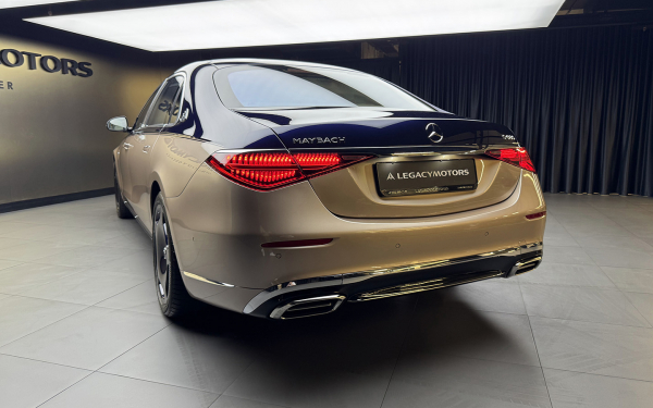 
            Роскошь&nbsp;&mdash; не порок. Мы познакомились с самым крутым Maybach на планете
        
