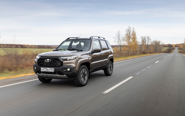 
            Эволюция против деградации. Мы испытали Lada Niva Travel с новым мотором
        