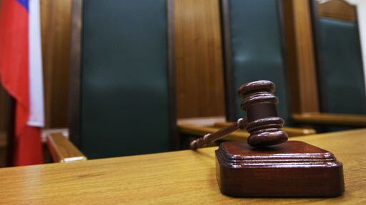 Кассационный суд напомнил о запрете водить машину с затертыми знаками на номере