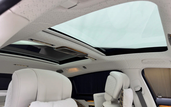 
            Роскошь&nbsp;&mdash; не порок. Мы познакомились с самым крутым Maybach на планете
        