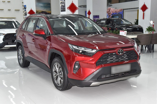 Провал Vesta, успех Solaris и камбэк Toyota. Ключевые тренды авторынка
Провал Vesta, успех Solaris и камбэк Toyota. Ключевые тренды авторынка