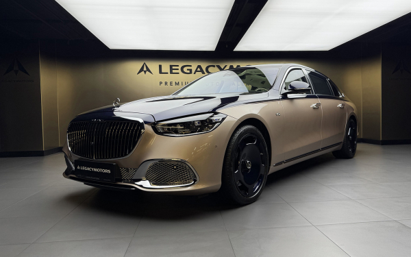 
            Роскошь&nbsp;&mdash; не порок. Мы познакомились с самым крутым Maybach на планете
        