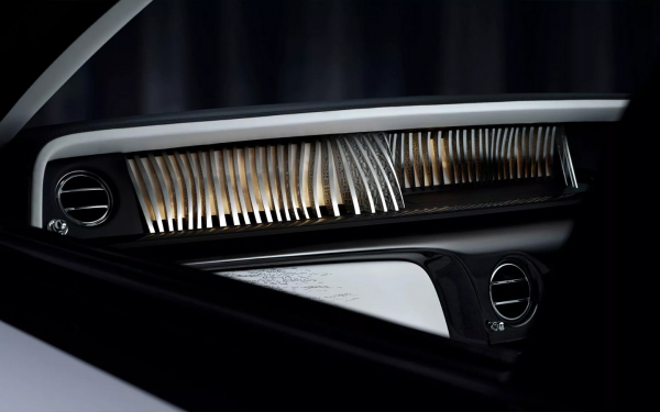 Взгляните на редчайший юбилейный Rolls-Royce Phantom. Таких всего 25
Взгляните на редчайший юбилейный Rolls-Royce Phantom. Таких всего 25