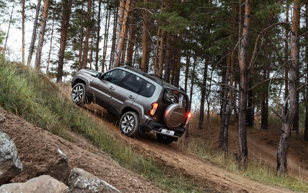 
            Эволюция против деградации. Мы испытали Lada Niva Travel с новым мотором
        
