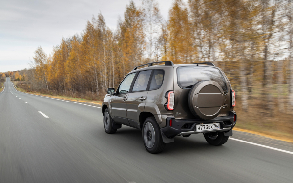 
            Эволюция против деградации. Мы испытали Lada Niva Travel с новым мотором
        