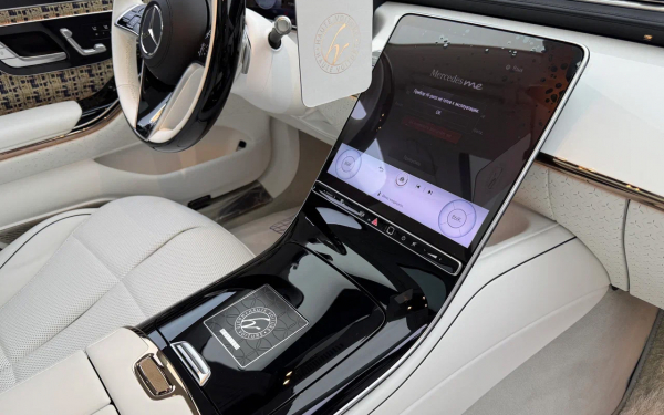 
            Роскошь&nbsp;&mdash; не порок. Мы познакомились с самым крутым Maybach на планете
        