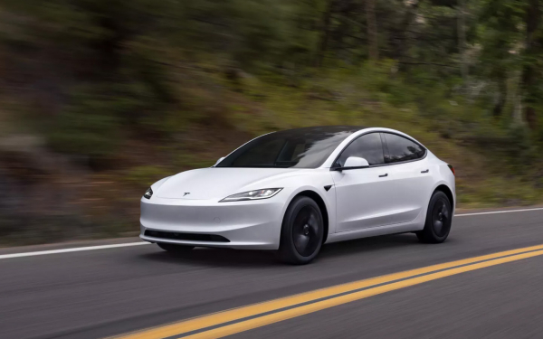 
            Tesla показала &laquo;бюджетные&raquo; Model 3 и Model Y. Главные отличия и цены
        