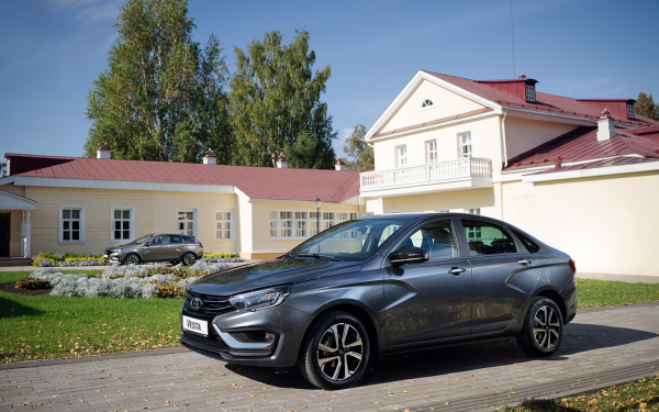 
            BMW набирает обороты, успех Tenet и рекорд продаж. Тренды авторынка
        