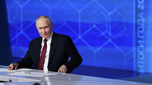 Путин поручил ускорить принятие закона о национально-культурных объединениях