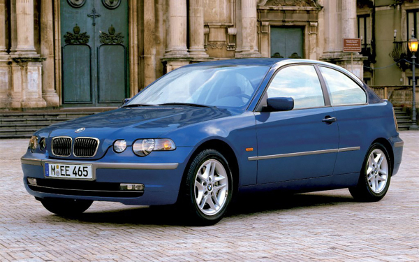 
            BMW 3 Series&nbsp;&mdash; 50 лет. Мы вспомнили самые интересные &laquo;тройки&raquo; в истории
        