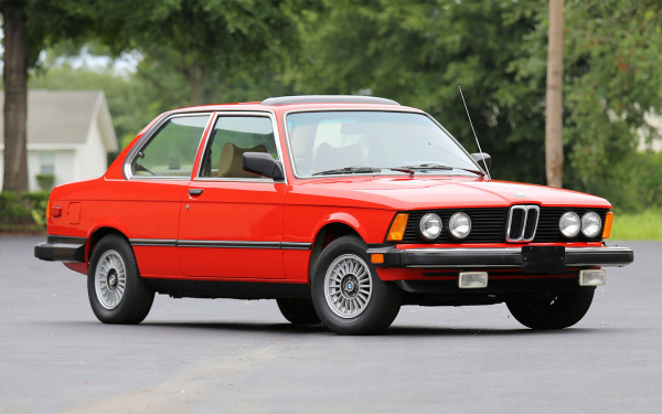 
            BMW 3 Series&nbsp;&mdash; 50 лет. Мы вспомнили самые интересные &laquo;тройки&raquo; в истории
        