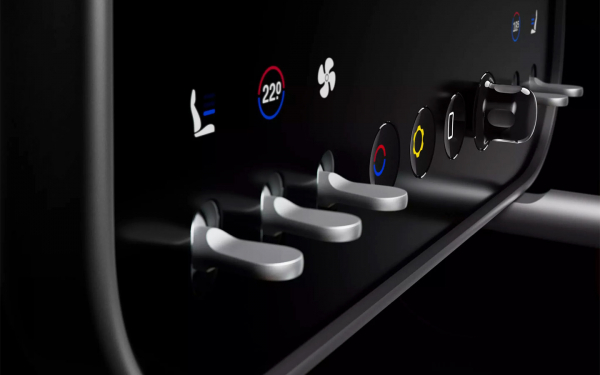 Экс-дизайнер Apple сделал салон для новой Ferrari. Что из этого вышло
Экс-дизайнер Apple сделал салон для новой Ferrari. Что из этого вышло