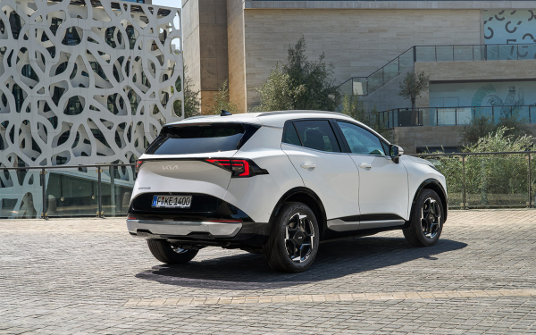 
            В Россию привезут новые Kia Sportage. Сроки, характеристики
        