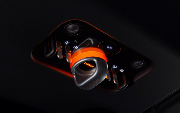 Экс-дизайнер Apple сделал салон для новой Ferrari. Что из этого вышло
Экс-дизайнер Apple сделал салон для новой Ferrari. Что из этого вышло