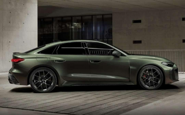 
            Рассекретили до дебюта. Все о главных фишках новой Audi RS5
        