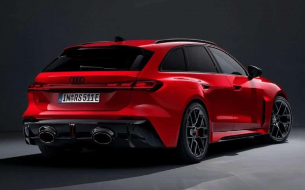 
            Рассекретили до дебюта. Все о главных фишках новой Audi RS5
        