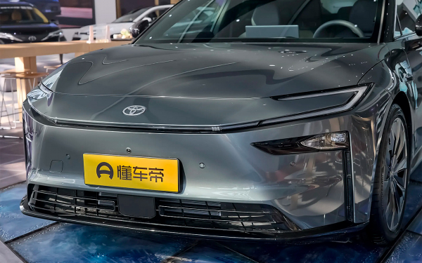 
            Эта Toyota удивит оснащением и ценой. Обзор японского седана bZ7 из Китая
        