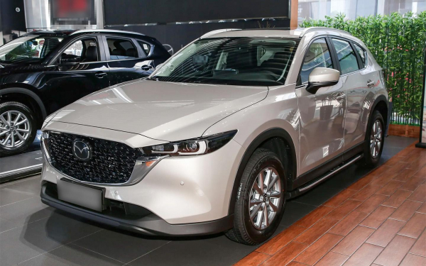 
            Mazda и Toyota&nbsp;&mdash; снова в топе. 10 самых продаваемых машин в феврале
        