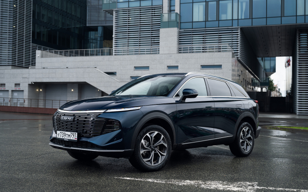 
            Семь конкурентов новому кроссоверу Volga K40. Это не только &laquo;китайцы&raquo;
        