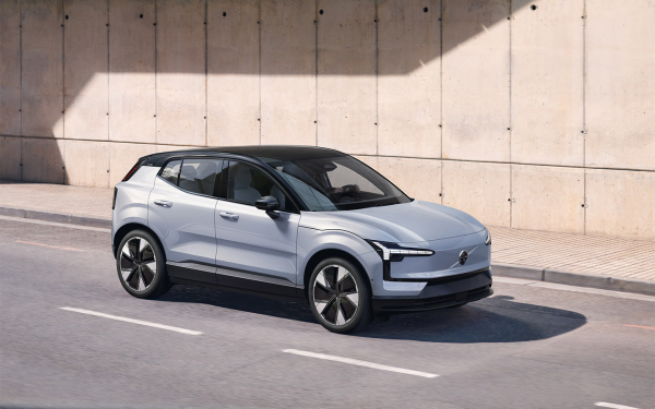 
            Hyundai представил новый хетчбэк. Главные факты о модели Ioniq 3
        