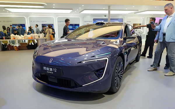 
            Lada по подписке, камбэк Geely Coolray и автосалон в Пекине. Итоги недели
        