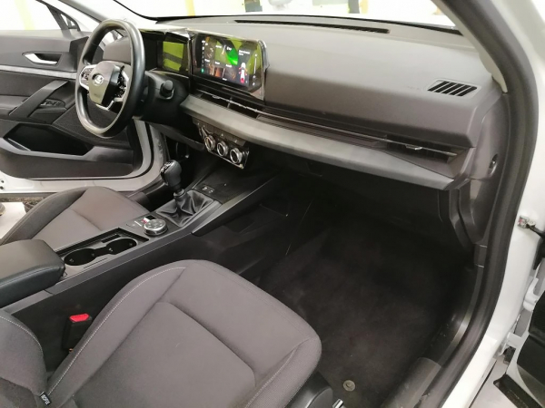 
            АвтоВАЗ выпустил первую партию Lada Azimut. Заявлен новый мотор
        
