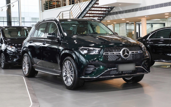
            Эти Toyota, Skoda и BMW скупали россияне в 2026 году. Модели и цены
        