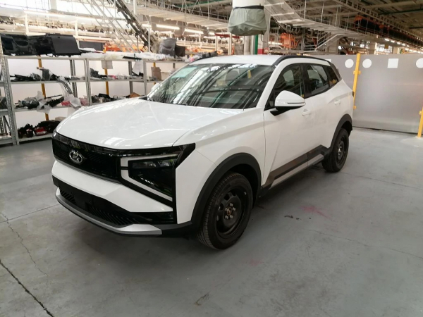 
            АвтоВАЗ выпустил первую партию Lada Azimut. Заявлен новый мотор
        