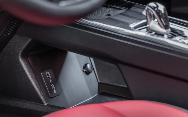 
            Секрет быстрых изменений. Первый тест обновленного Haval Jolion
        