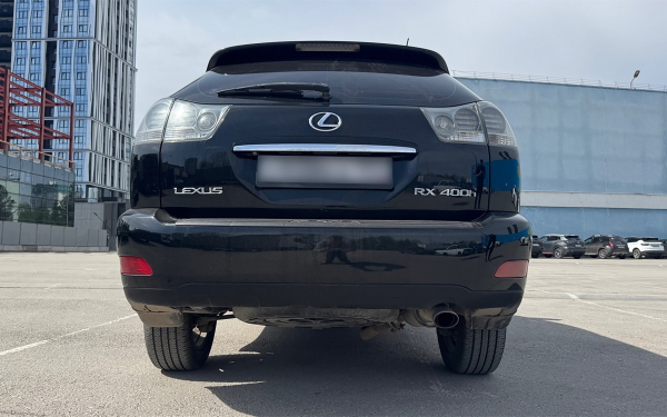 
            &laquo;Японцы&raquo; уже не те&raquo;. Опыт владения Lexus RX с пробегом 550 тыс. км
        