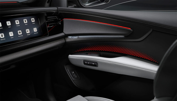 
            Audi показала новый Q9. Самые интересные фишки немецкого кроссовера
        