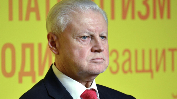 Миронов предложил передать регионам часть акцизов на сигареты и сладкие напитки