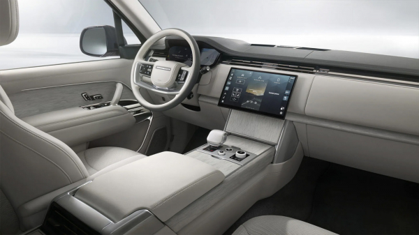 
            Range Rover представил самый роскошный SV Ultra. В нем нет настоящей кожи
        